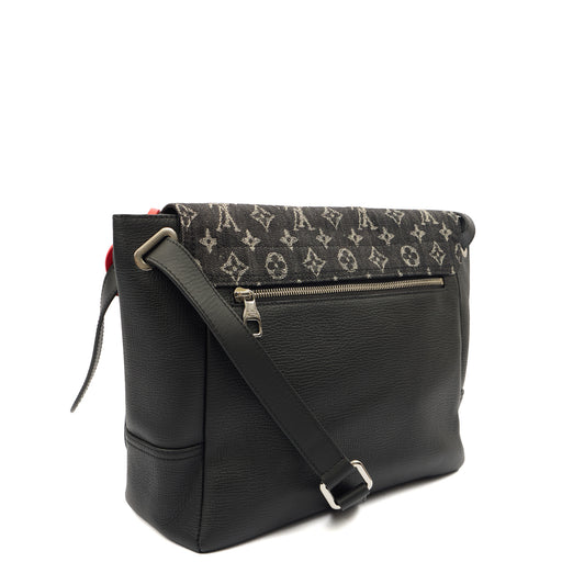 Picture of Louis Vuitton Shoulder Bag Louis Vuitton x Nigo Besace Tokyo in Black, Taurillon Leather