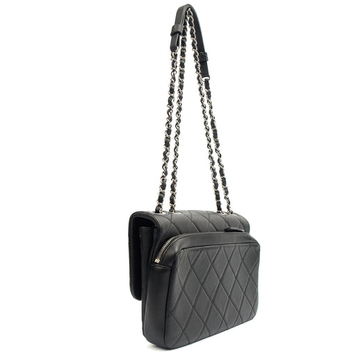 Picture of Chanel Shoulder Bag Flap Bag in Black, Calfskin Leather