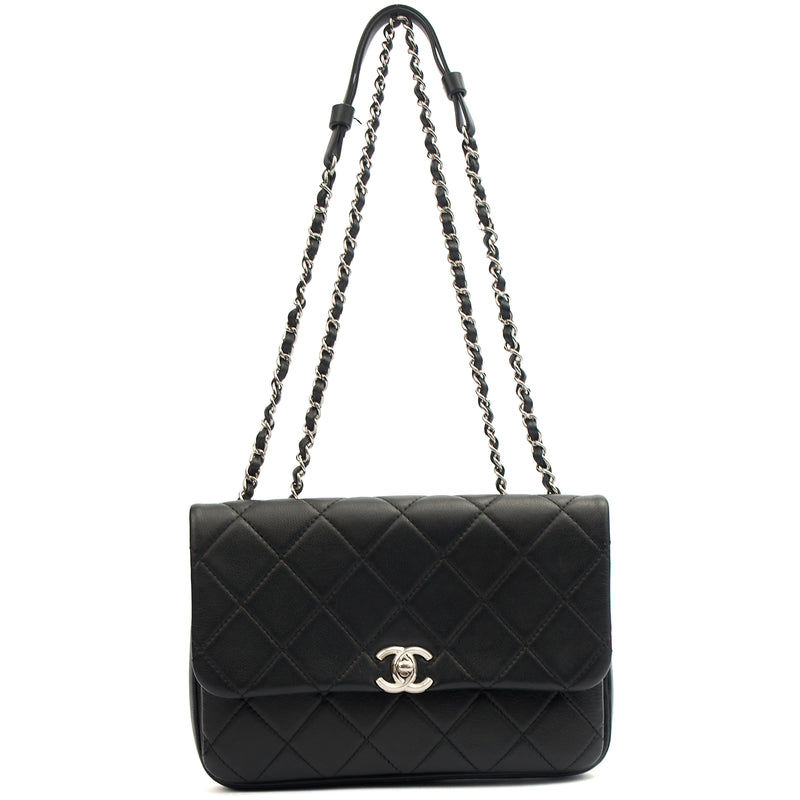 Picture of Chanel Shoulder Bag Flap Bag in Black, Calfskin Leather