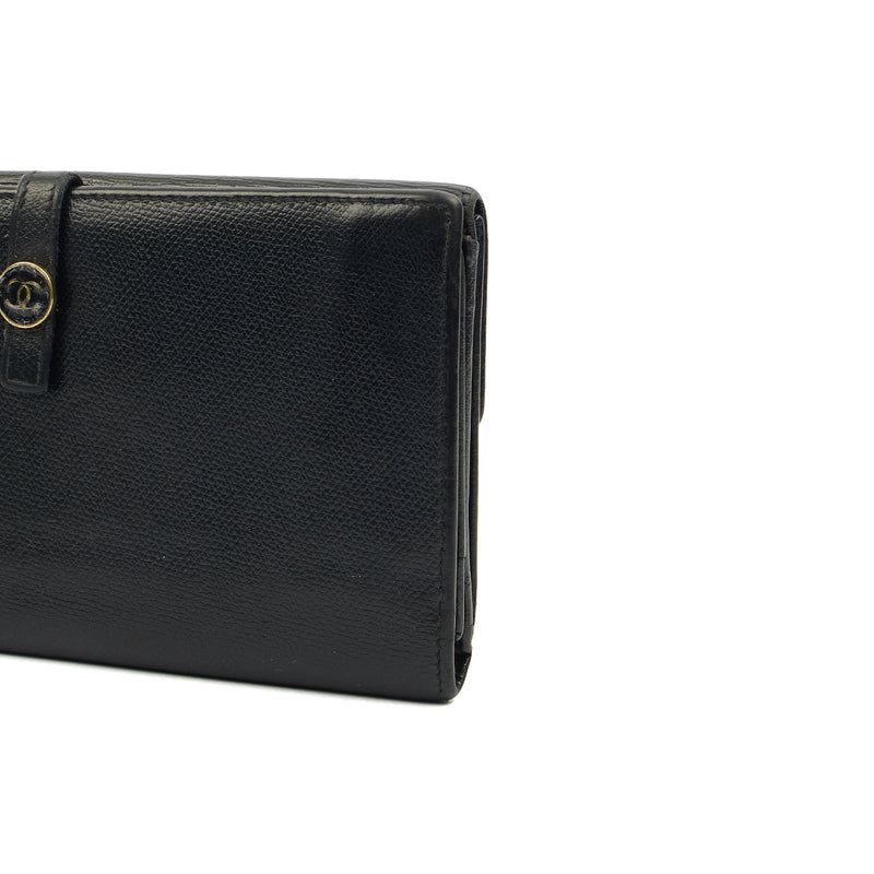 Picture of Chanel Wallet Zip Wallet in Black, Calfskin Leather
