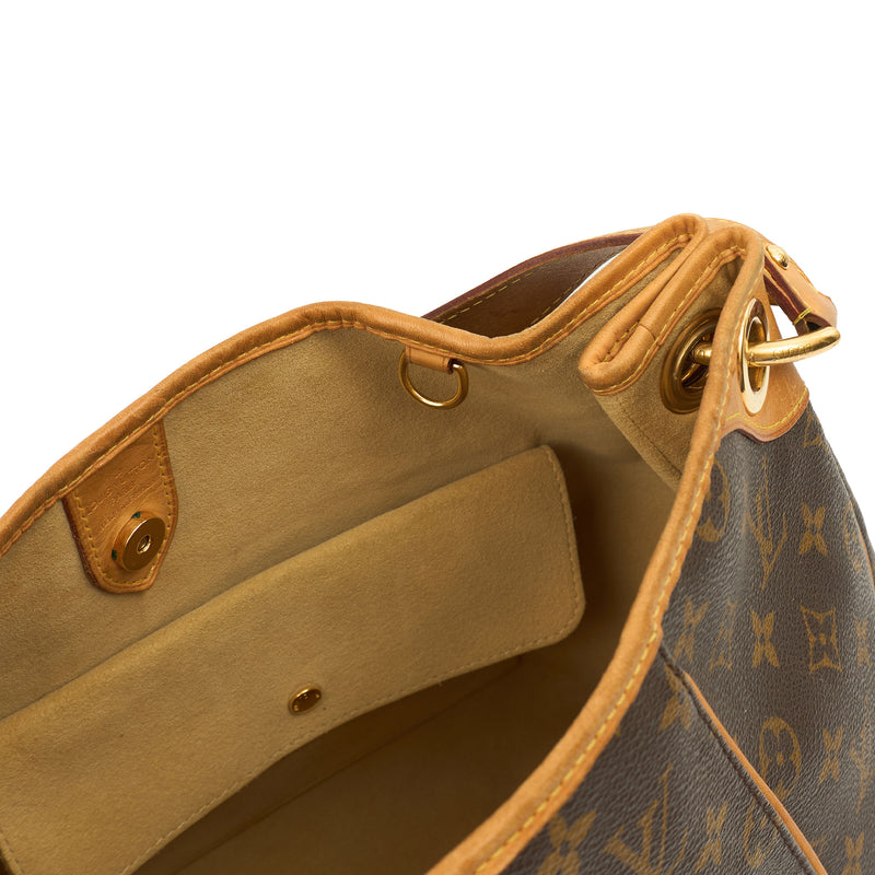 Picture of Louis Vuitton Tote Galleria MM in Monogram, Leather