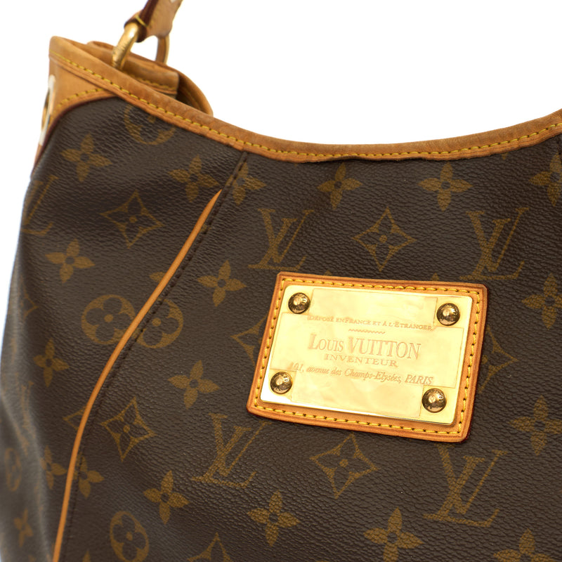 Picture of Louis Vuitton Tote Galleria MM in Monogram, Leather