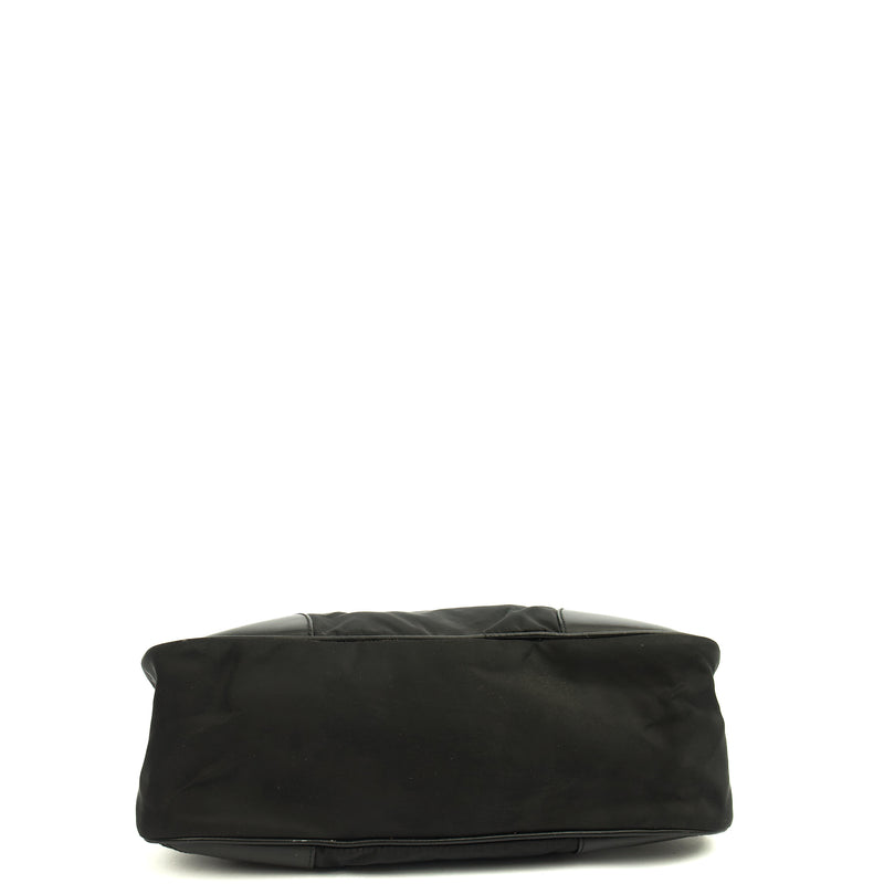 Picture of Prada Shoulder Bag Shoulder Bag in Black, Nylon