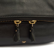Picture of Anya Hindmarch Cross Body Maxi Zip Crossbody in Black, Leather