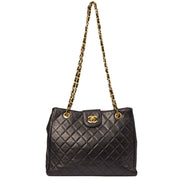 Picture of Chanel Tote Vintage Tote in Black, Leather