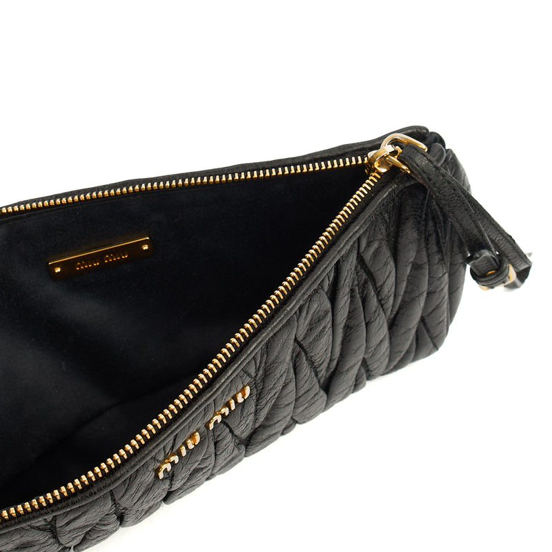 Picture of Miu Miu Clutch Matelasse Clutch in Black, Exotic Effect Leather