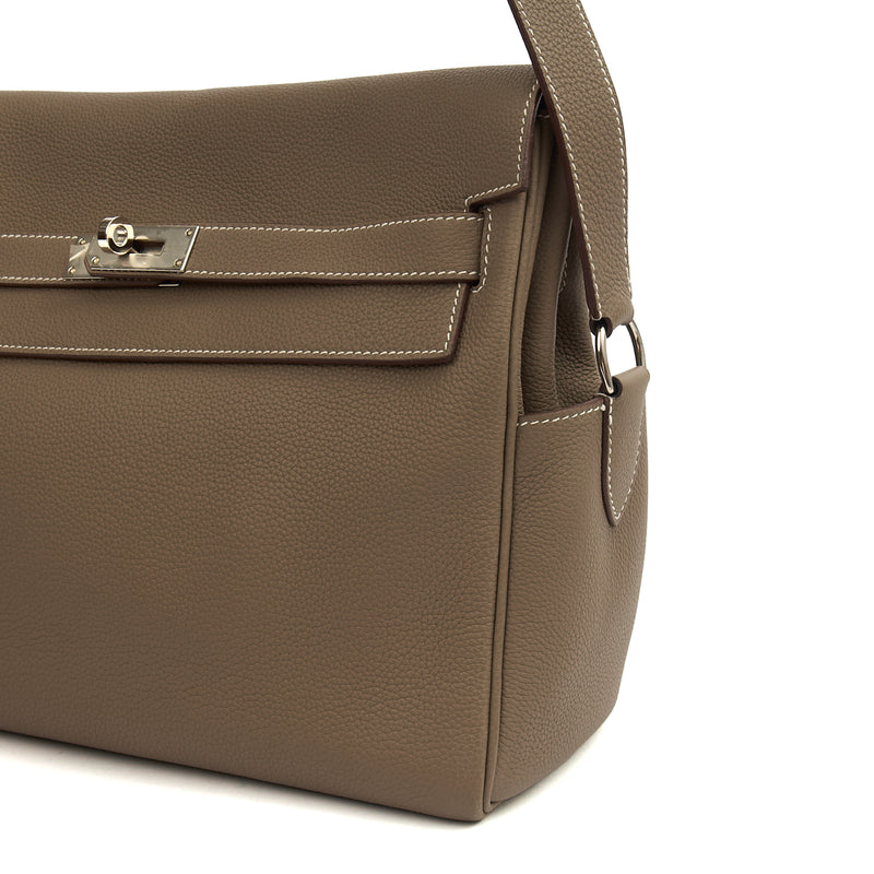 Picture of Hermes Cross Body Kelly Messenger in Etoupe, Togo Leather