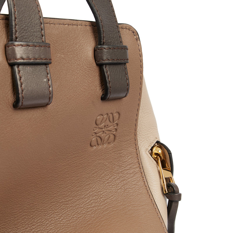 Picture of Loewe Shoulder Bag Hammock - Small in Neutral, Leather