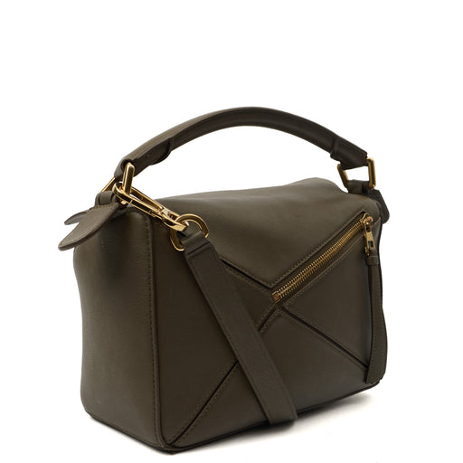 Picture of Loewe Top Handle Puzzle - Medium in Green, Leather