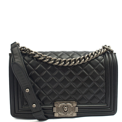 Picture of Chanel Shoulder Bag Boy - Medium in Black, Lambskin Leather