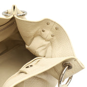 Picture of Mulberry Shoulder Bag Tote in Cream, Calfskin Leather