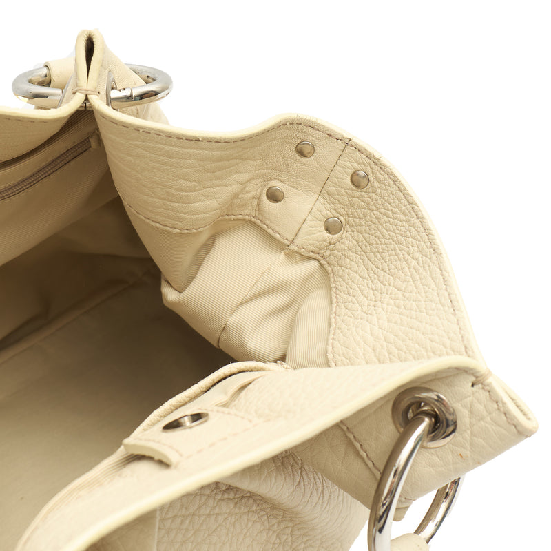 Picture of Mulberry Shoulder Bag Tote in Cream, Calfskin Leather