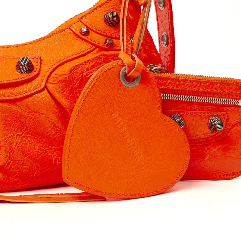 Picture of Balenciaga Shoulder Bag Le Cagole S in Orange, Leather