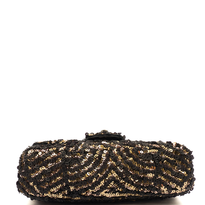 Picture of Chanel Shoulder Bag Flap Bag in Black, Sequin