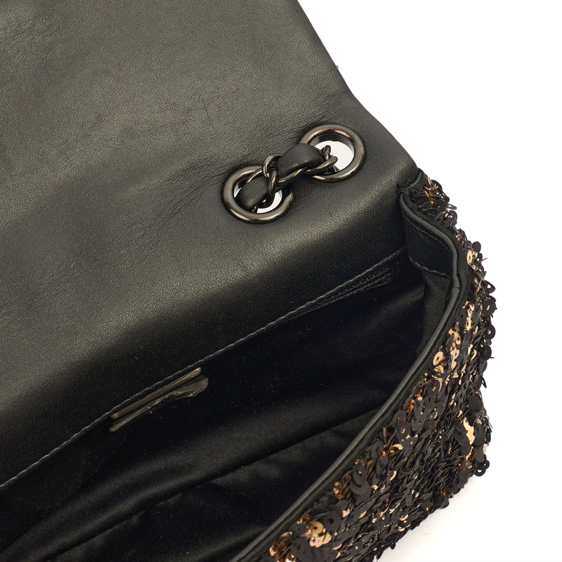 Picture of Chanel Shoulder Bag Flap Bag in Black, Sequin