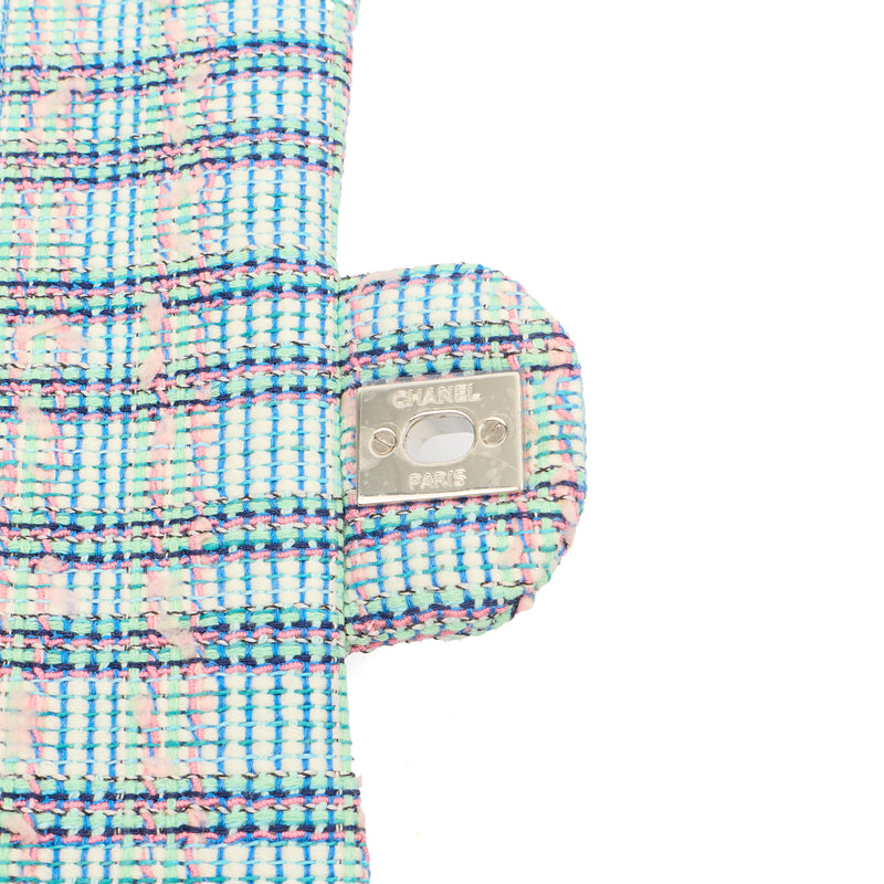 Picture of Chanel Shoulder Bag Classic Double Flap - Medium in invalid, Tweed