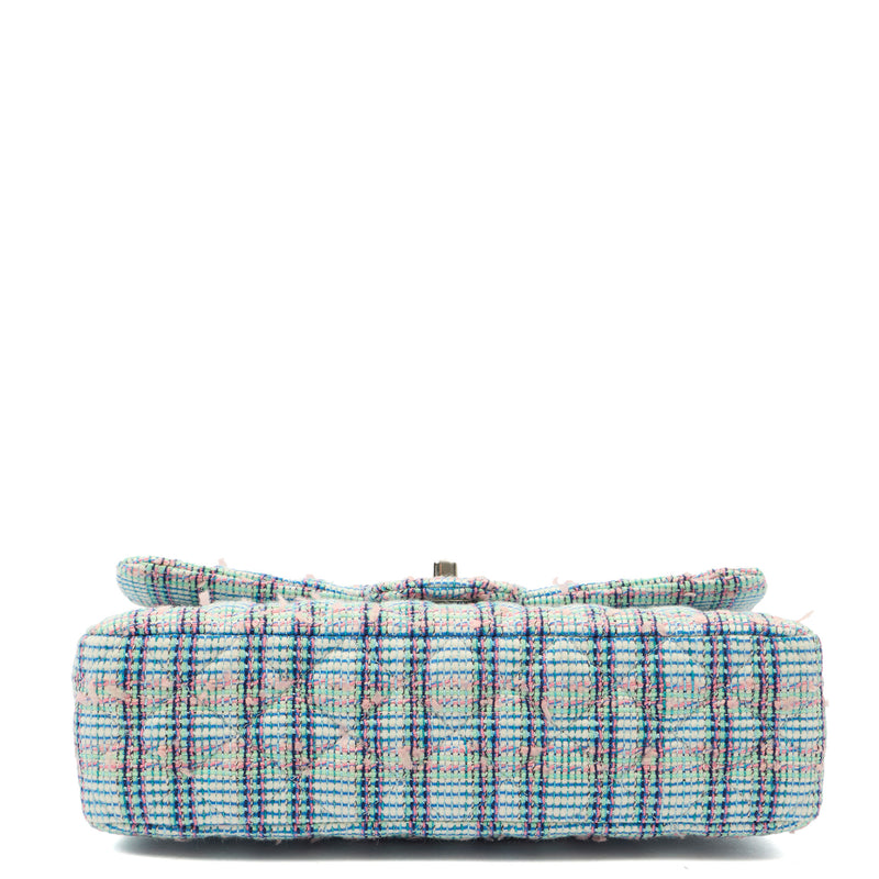 Picture of Chanel Shoulder Bag Classic Double Flap - Medium in invalid, Tweed