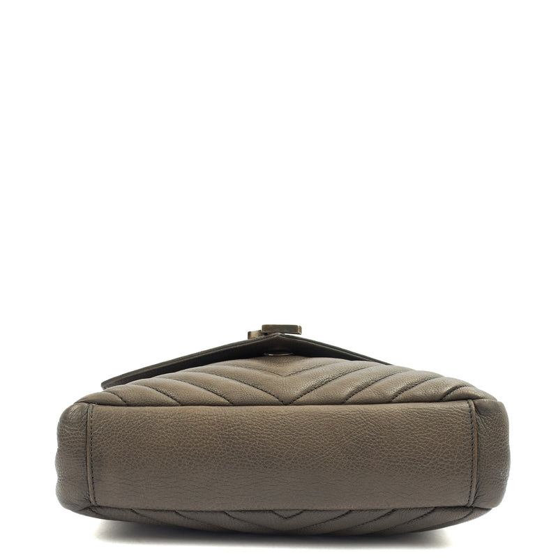 Picture of Saint Laurent Cross Body Envelope - Medium in Grey, Leather
