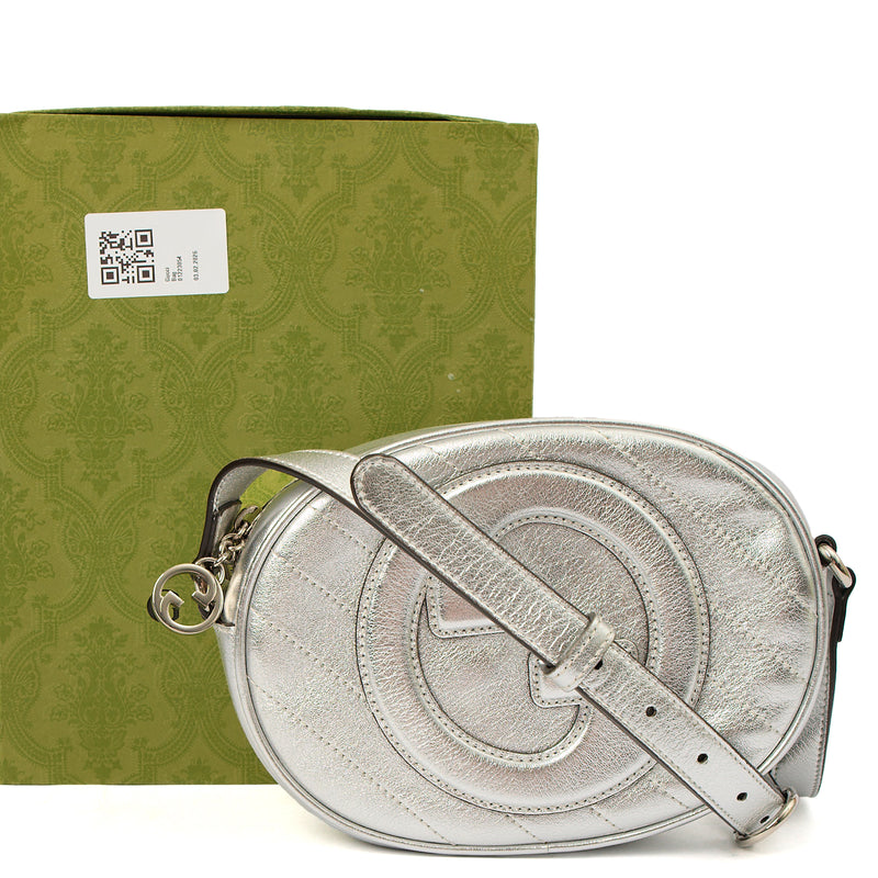 Picture of Gucci Cross Body Blondie Clutch in Metallic, Leather
