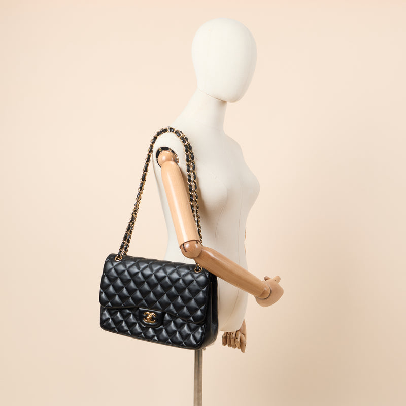Chanel Shoulder Bag Classic Double Flap - Large in Black, Leather
