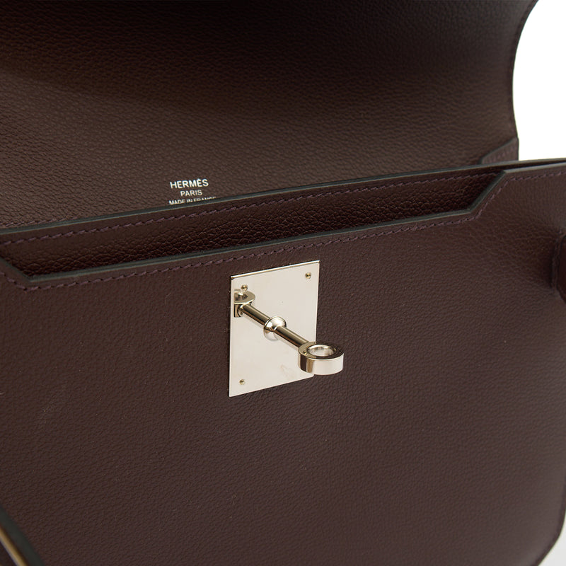 Picture of Hermes Clutch Kelly Depeches 25 in Rouge Sellier, Evercolour