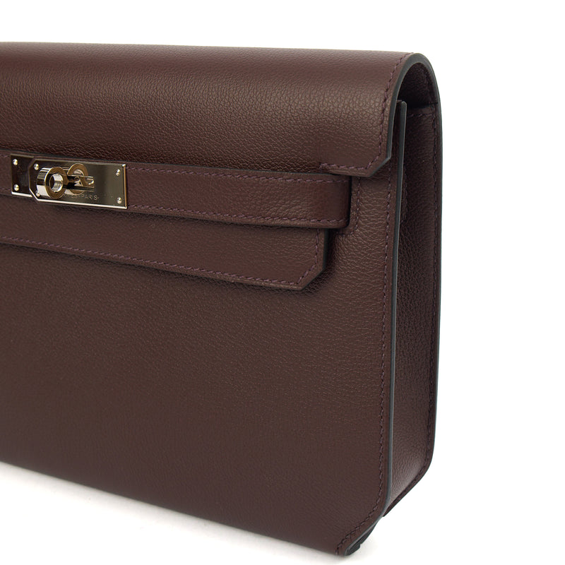 Picture of Hermes Clutch Kelly Depeches 25 in Rouge Sellier, Evercolour