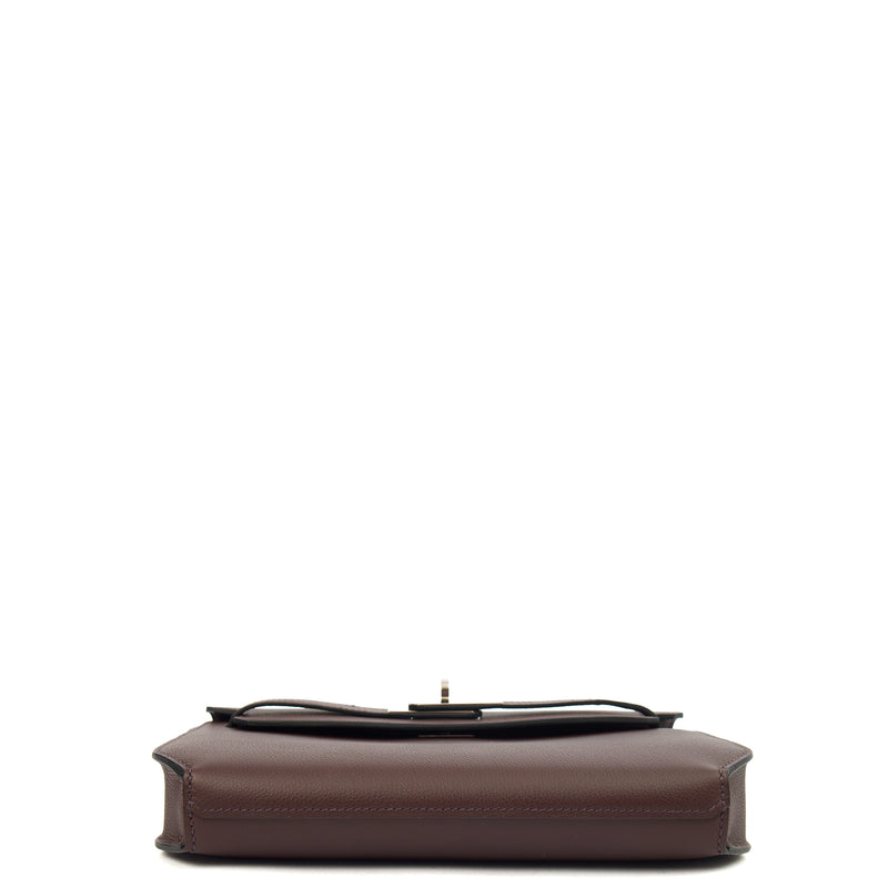 Picture of Hermes Clutch Kelly Depeches 25 in Rouge Sellier, Evercolour