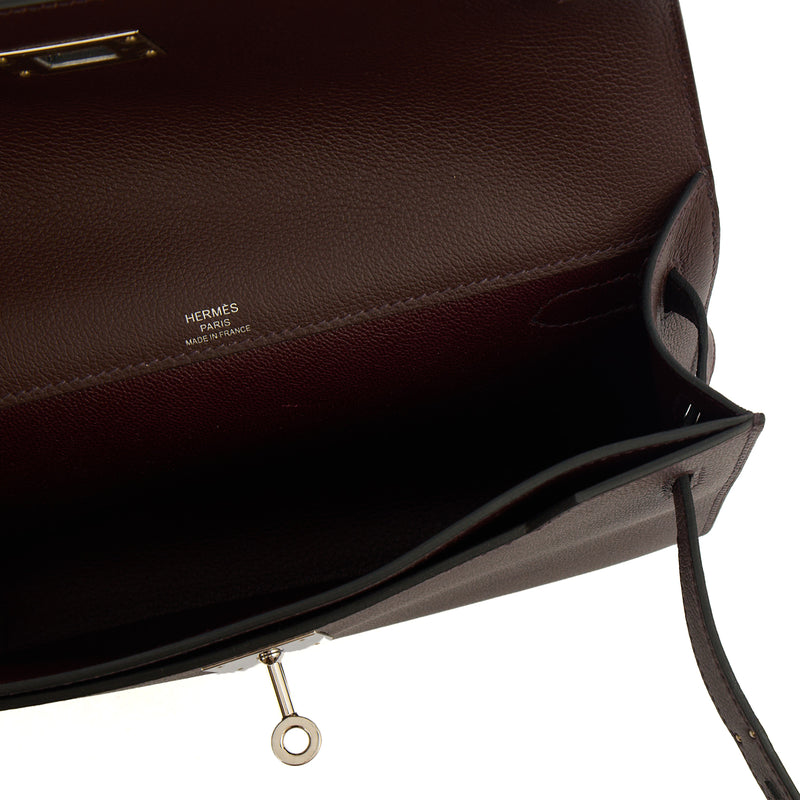 Picture of Hermes Clutch Kelly Depeches 25 in Rouge Sellier, Evercolour