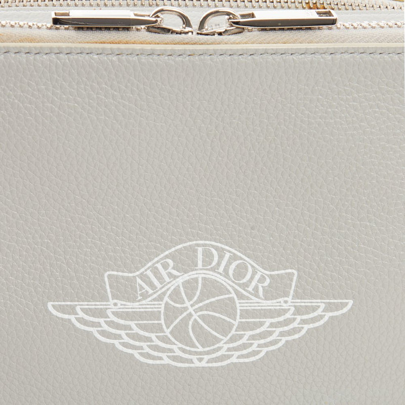 Picture of Christian Dior Cross Body Dior X Jordan Wings Messenger Bag in White, Calfskin