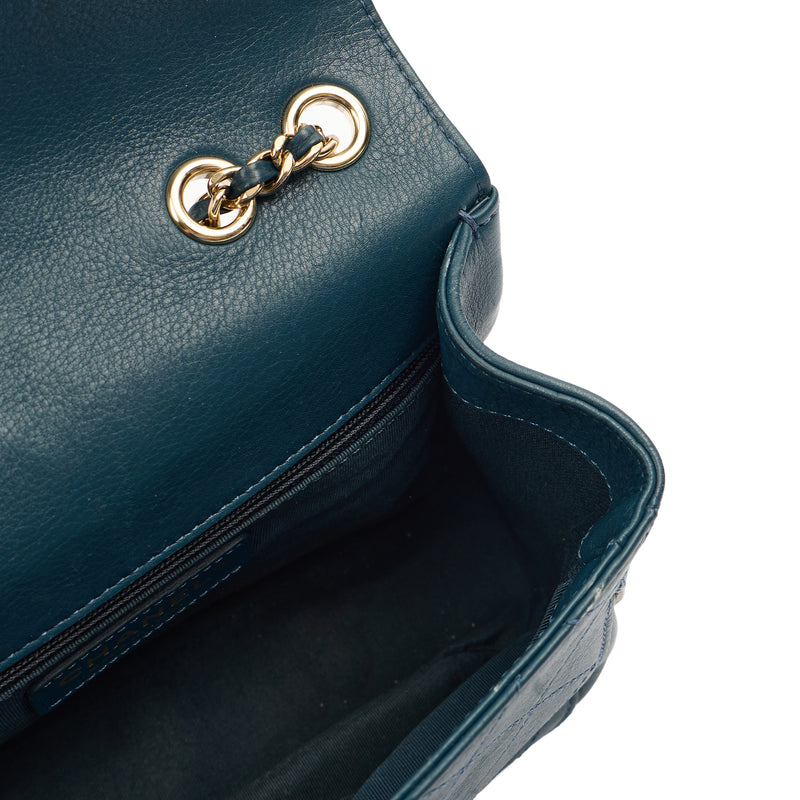Picture of Chanel Shoulder Bag Flap Bag in Blue, Calfskin Leather