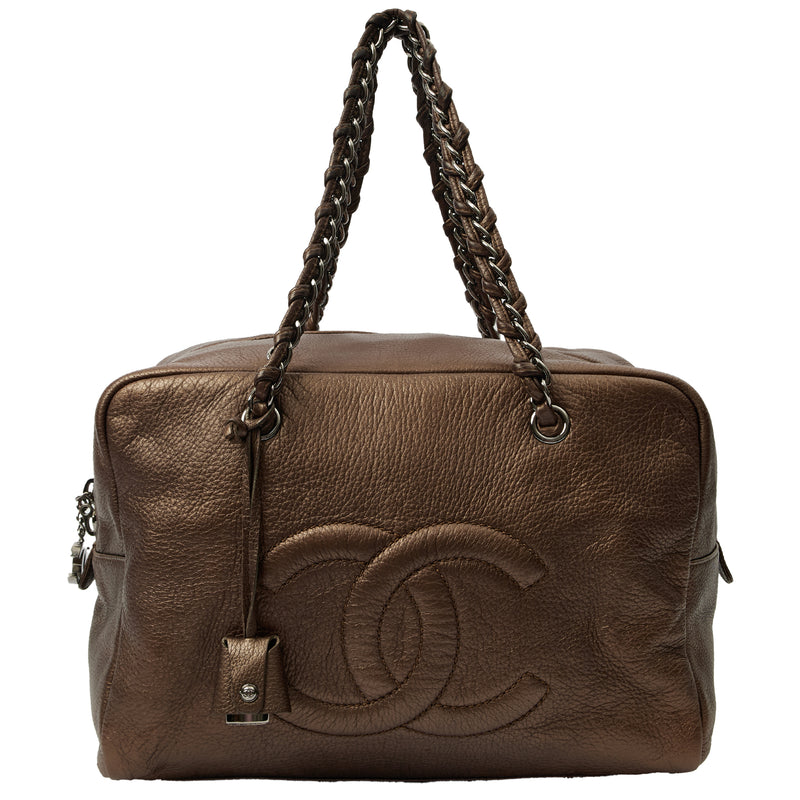 Picture of Chanel Shoulder Bag Luxe Ligne Tote in Metallic, Leather