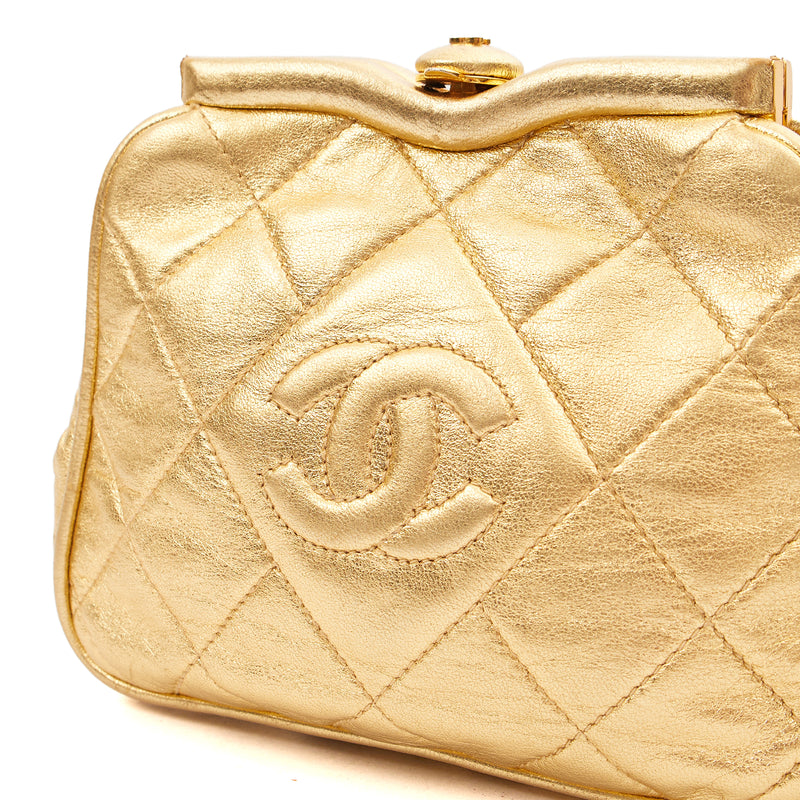 Picture of Chanel Cross Body Belt Bag in Metallic, Calfskin Leather