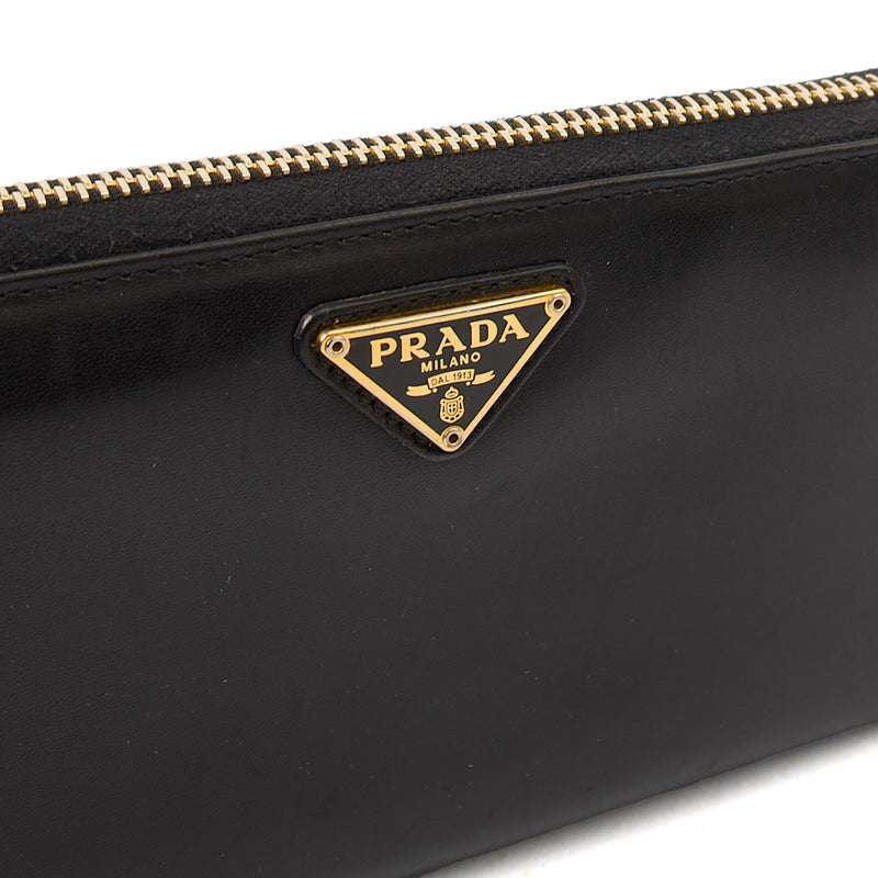 Picture of Prada Purse Zip Around Wallet in Black, Leather