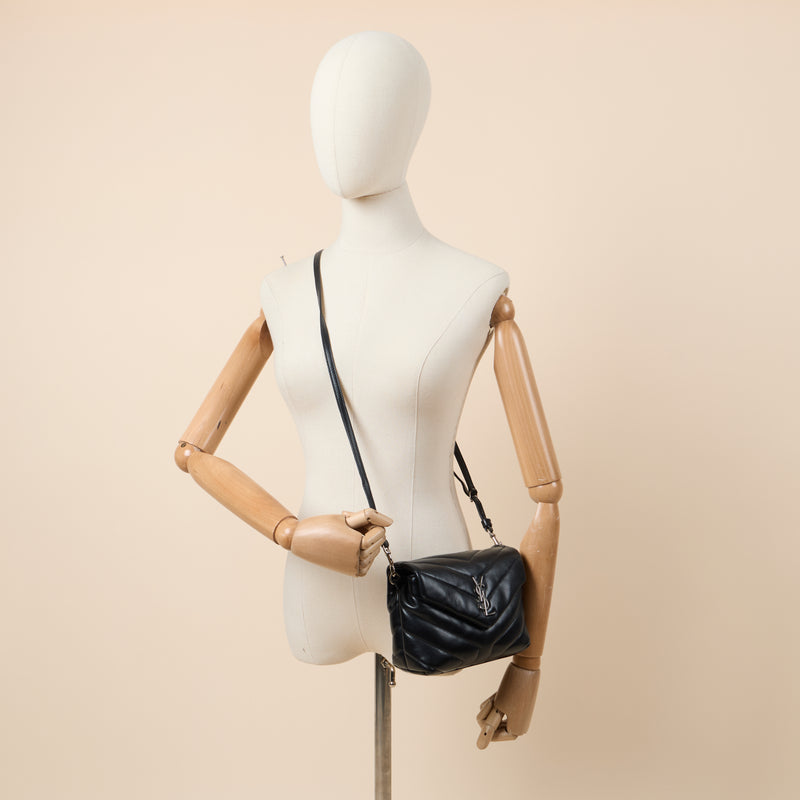 Saint Laurent Cross Body LouLou - Toy in Black, Leather