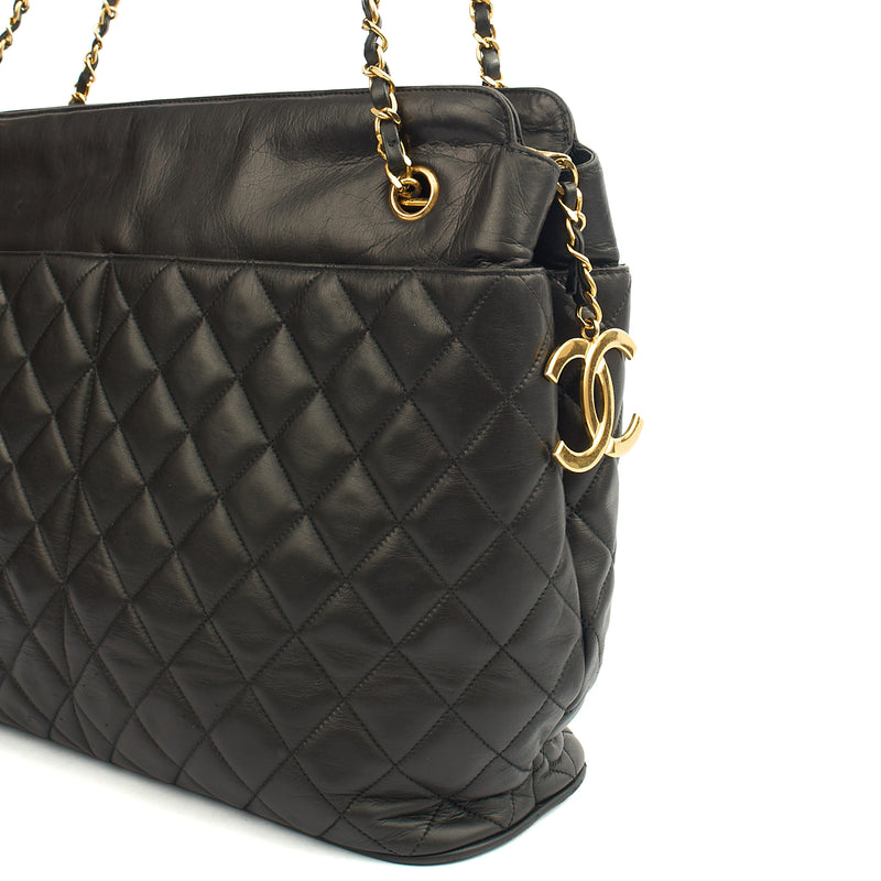 Picture of Chanel Tote Vintage Tote in Black, Lambskin Leather