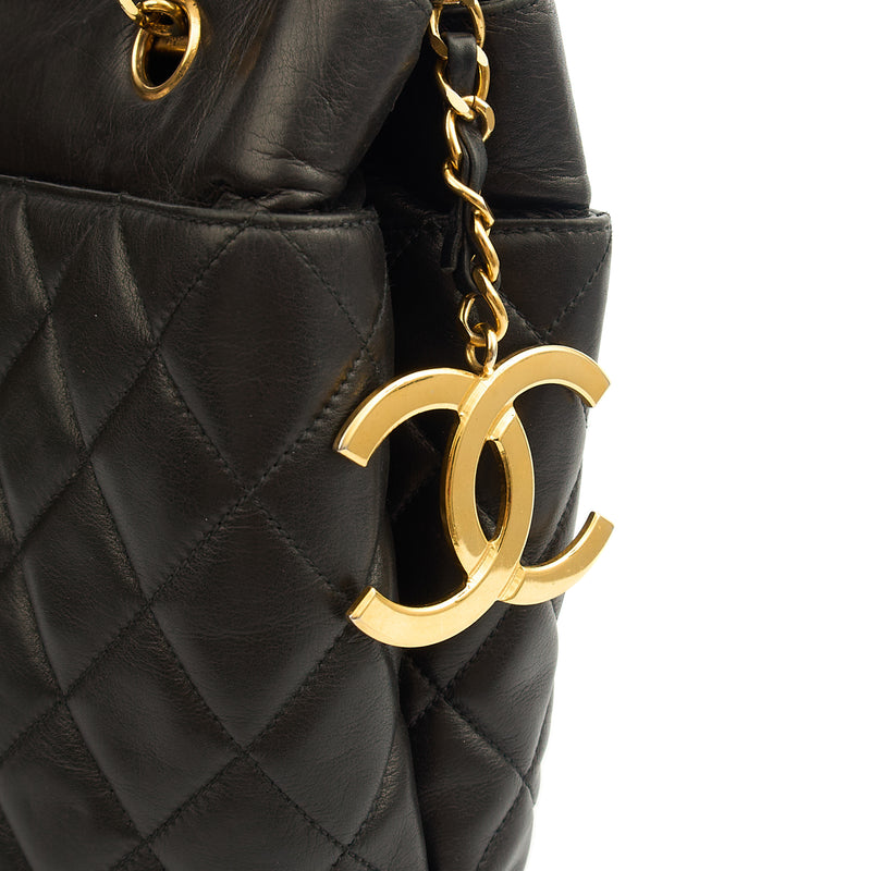 Picture of Chanel Tote Vintage Tote in Black, Lambskin Leather