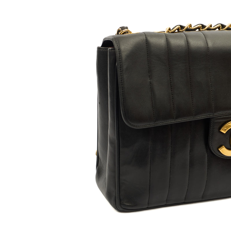 Picture of Chanel Shoulder Bag Maxi Jumbo XL in Black, Leather
