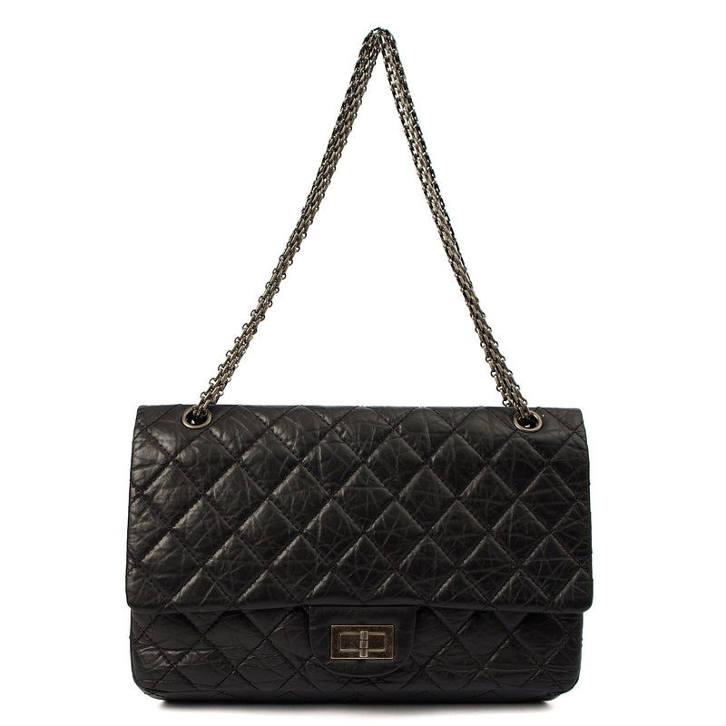 Picture of Chanel Shoulder Bag 2.55 Reissue - Medium in Black, Crinkled Calfskin Leather
