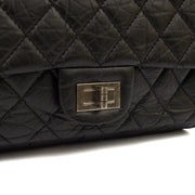 Picture of Chanel Shoulder Bag 2.55 Reissue - Medium in Black, Crinkled Calfskin Leather