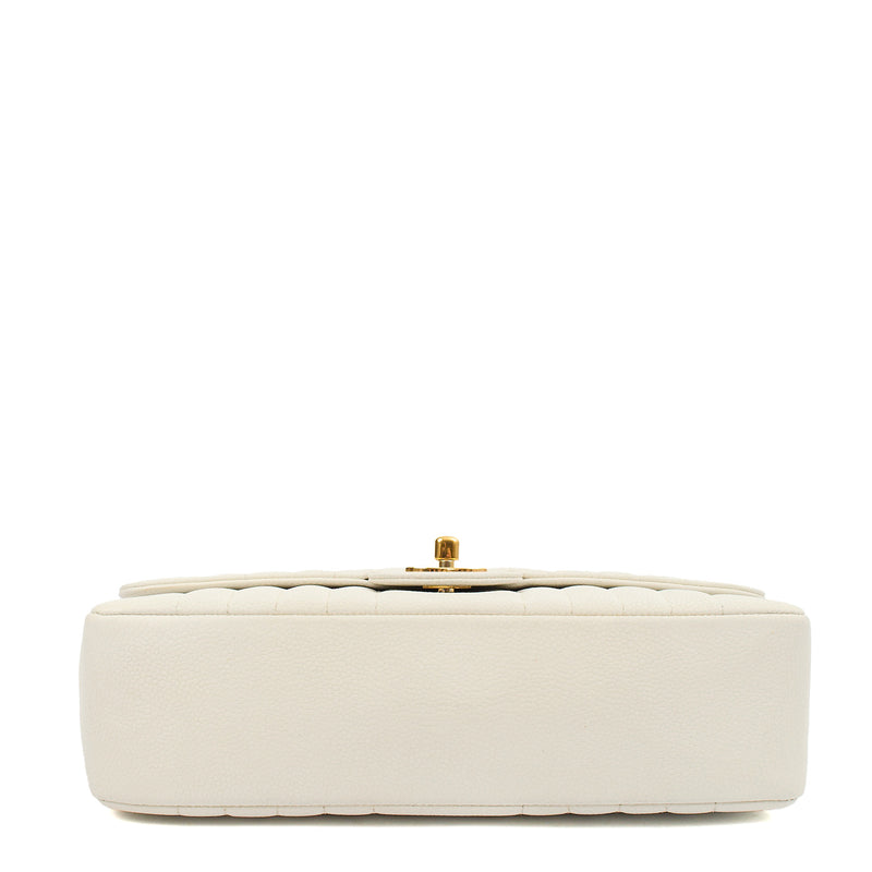 Picture of Chanel Shoulder Bag Chain Flap Bag in White, Caviar Leather