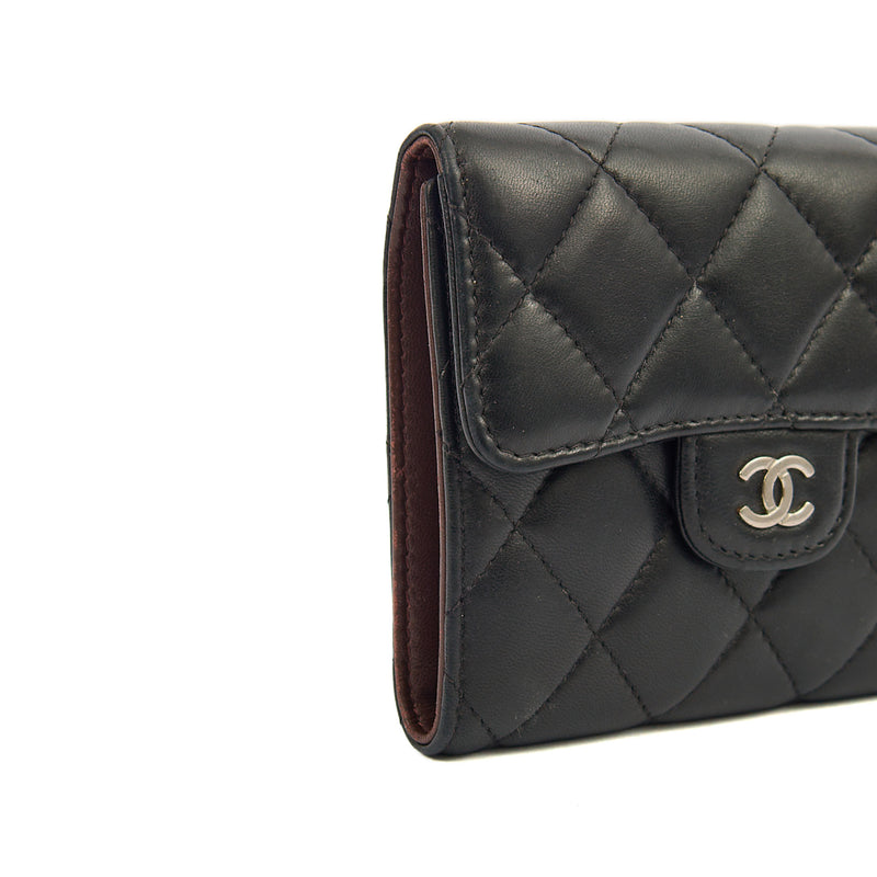 Picture of Chanel Wallet Flap Wallet in Black, Lambskin Leather