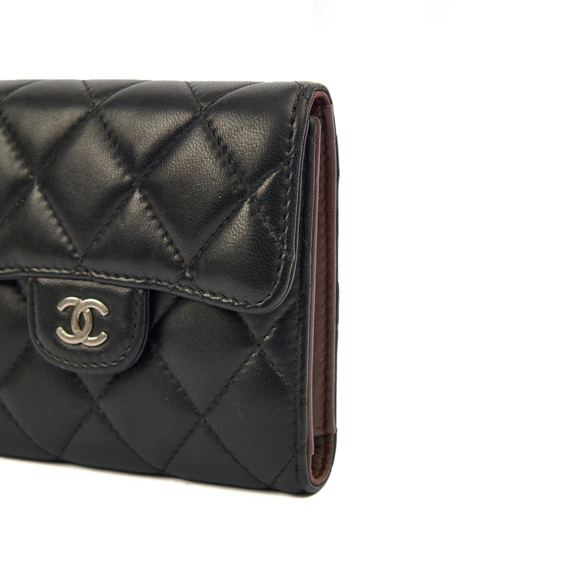 Picture of Chanel Wallet Flap Wallet in Black, Lambskin Leather