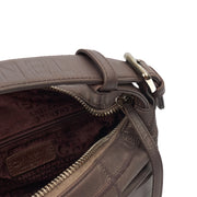 Picture of Chanel Top Handle CC Hobo in Purple, invalid