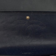 Picture of Chanel Shoulder Bag Classic - Maxi in Navy, Lambskin Leather