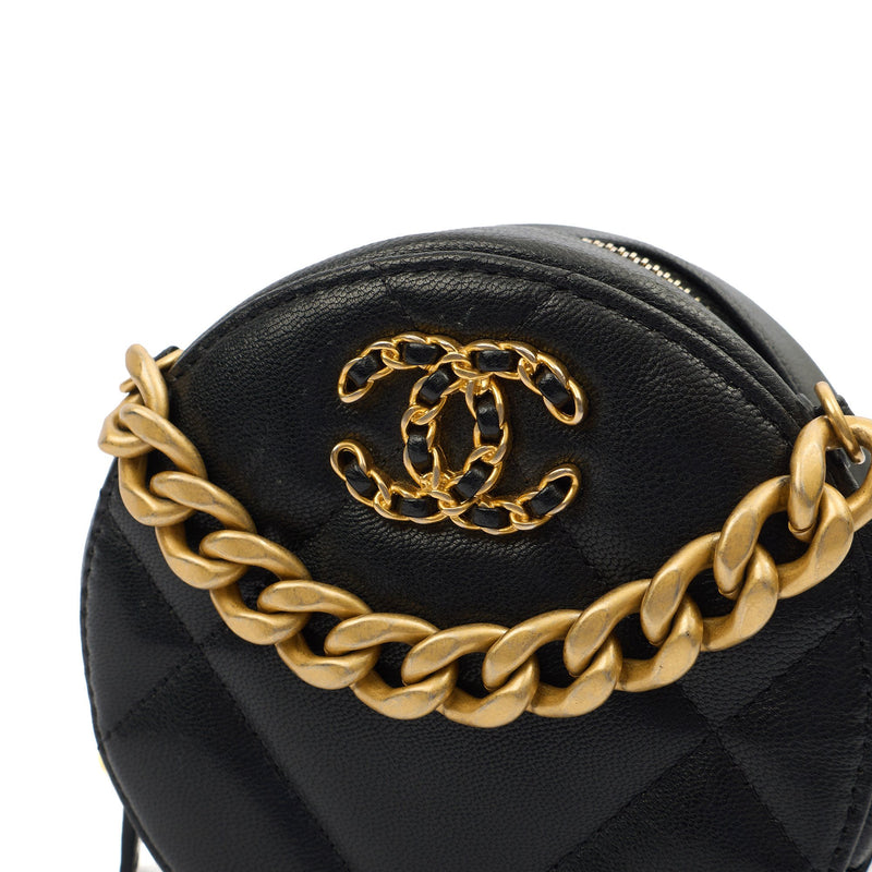 Picture of Chanel Cross Body Chain Around - Clutch in Black, Lambskin Leather