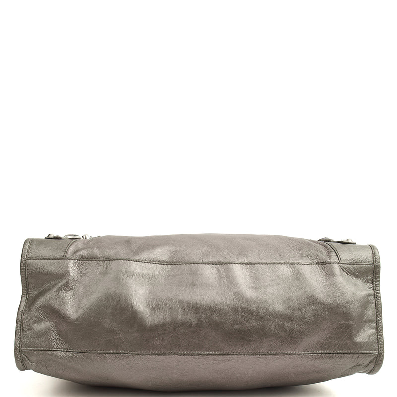 Picture of Balenciaga Tote Classic City in Metallic, Veau (Calfskin)