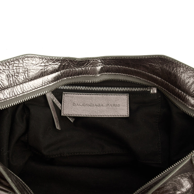 Picture of Balenciaga Tote Classic City in Metallic, Veau (Calfskin)