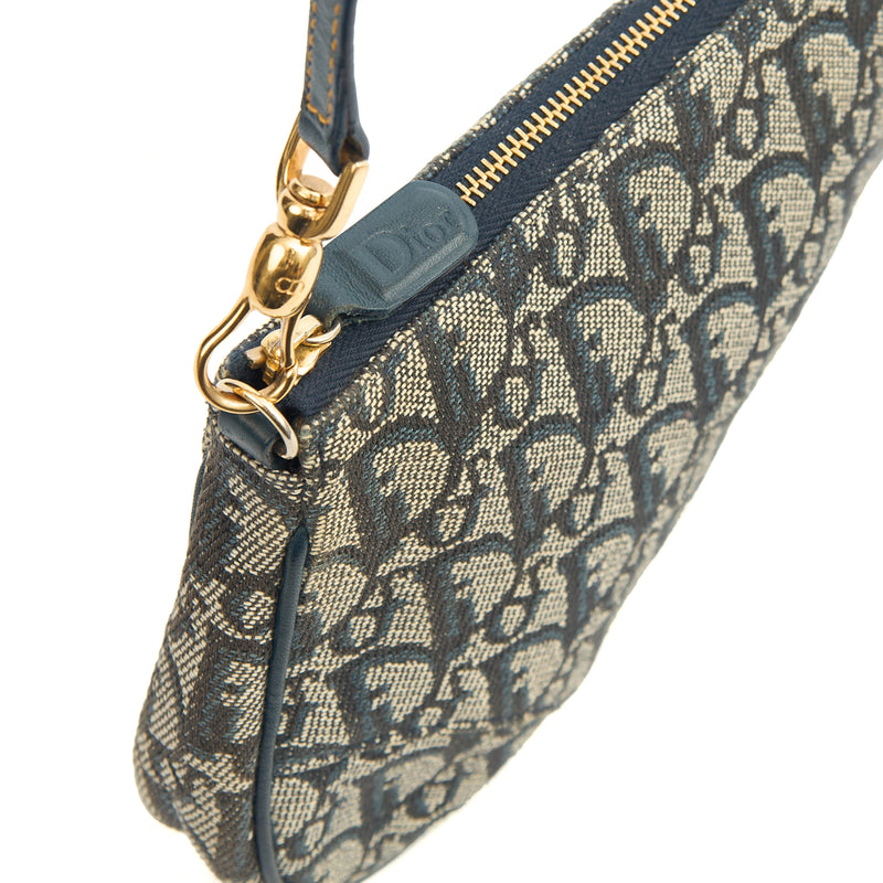 Picture of Christian Dior Mini Bag Saddle Pochette in Denim, Dior Oblique Embroidery
