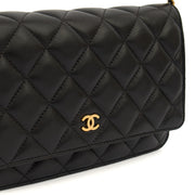 Picture of Chanel Cross Body Wallet on Chain in Black, Lambskin Leather