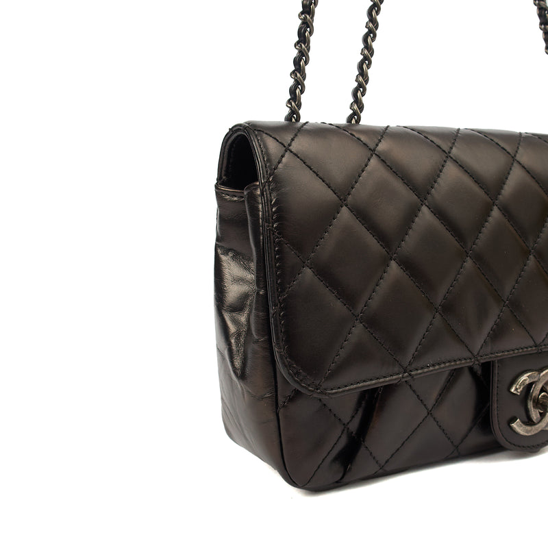 Picture of Chanel Shoulder Bag Flap Bag in Black, Glazed Calfskin